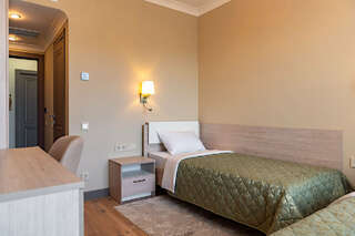 Гостиница Санаторий им. А. М. Горького Кисловодск 1 категория СТАНДАРТ двухместный корпус №2-3